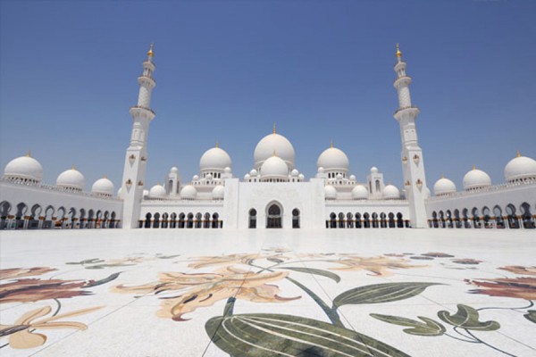3_Sheikh_Zayed_Grand_Mosque^1